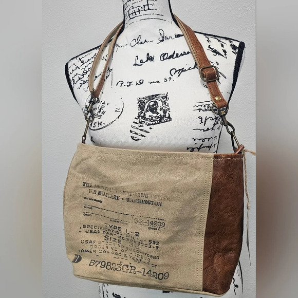 Clea Ray US Military Upcycled Canvas Shoulderbag Crossbody NWT - Picture 1 of 16